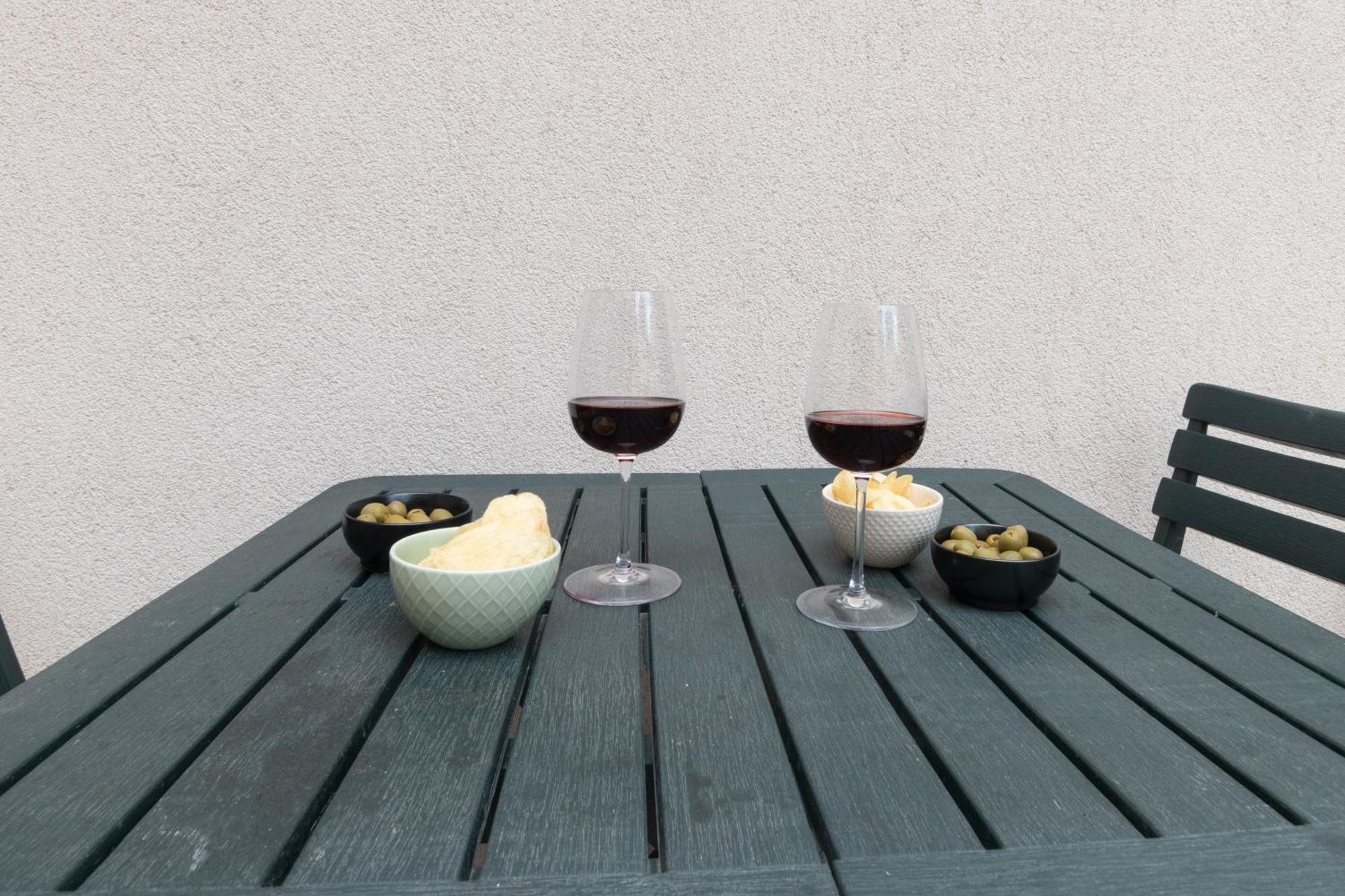 I Host - Bottego